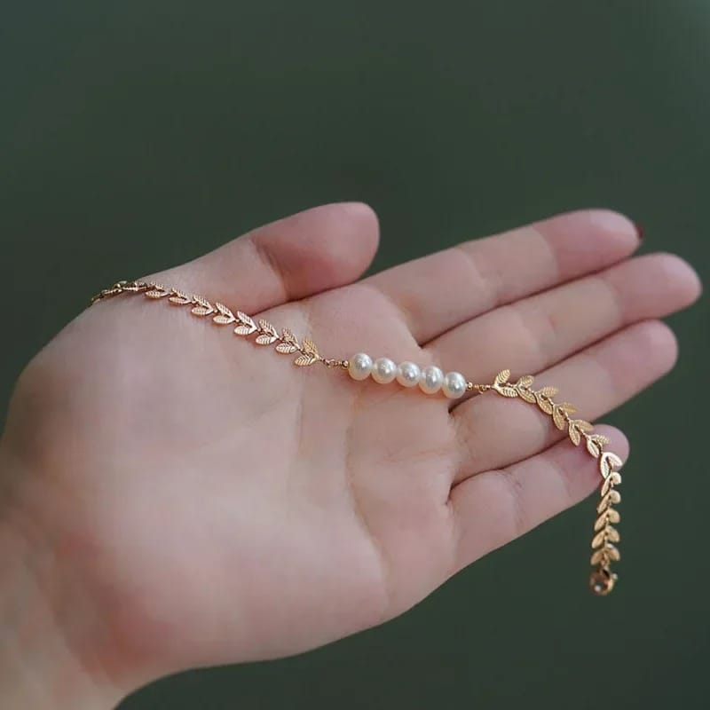 Elegant Pearl Leaf Bracelet